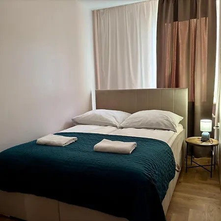 Duzy I Komfortowy Przy Centrum * 라돔